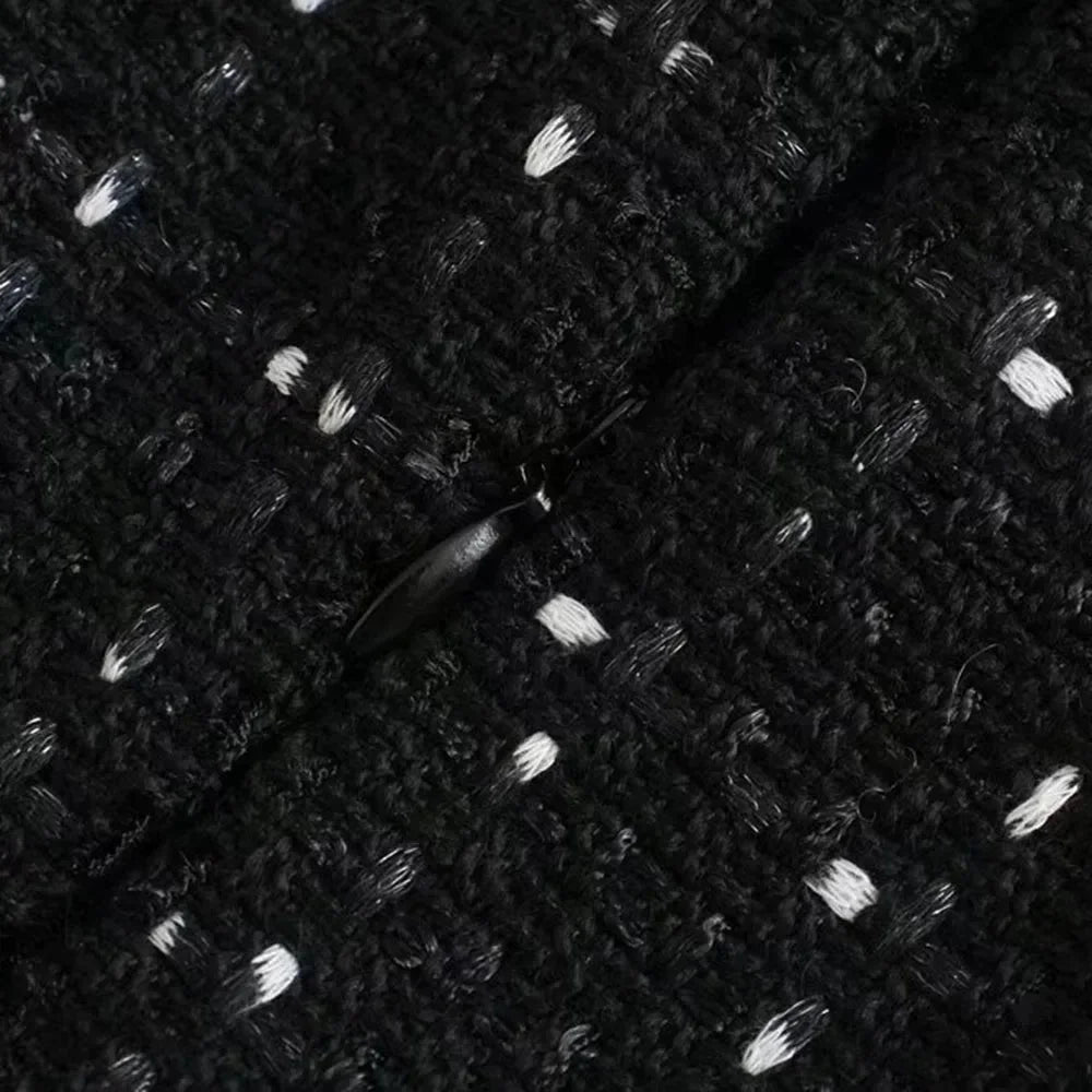 Mini Robe Noire Femme Perlée Découpes Soirée Élégante
