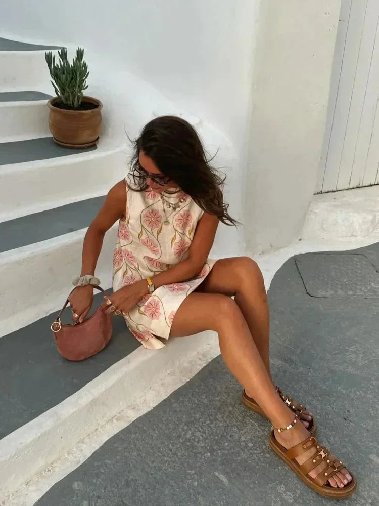 Robe Courte Blanche Sans Manches Motifs Floraux Roses | ROBEMODE