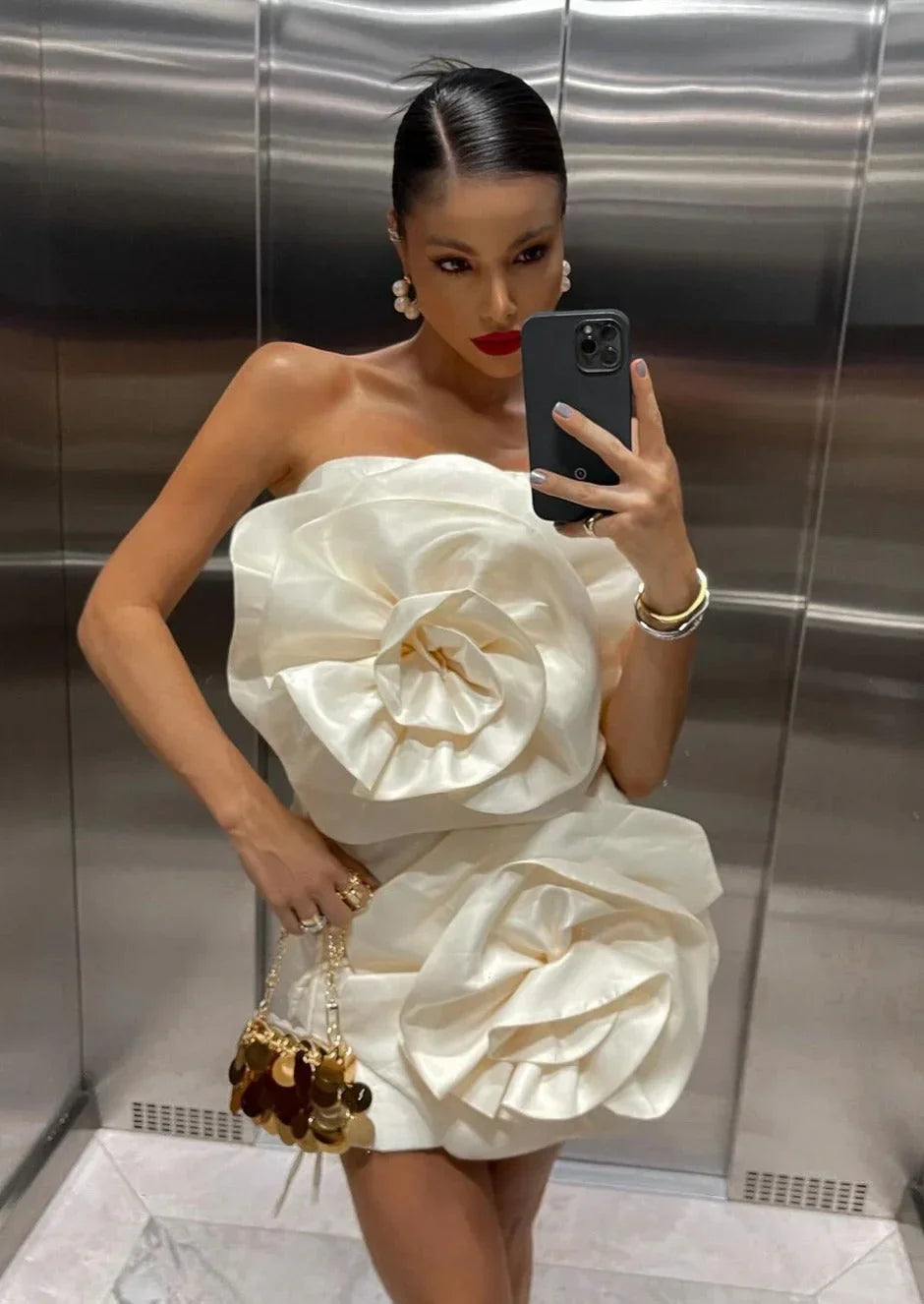 Robe Courte Femme Blanche à Fleurs 1 Coloris | ROBEMODE