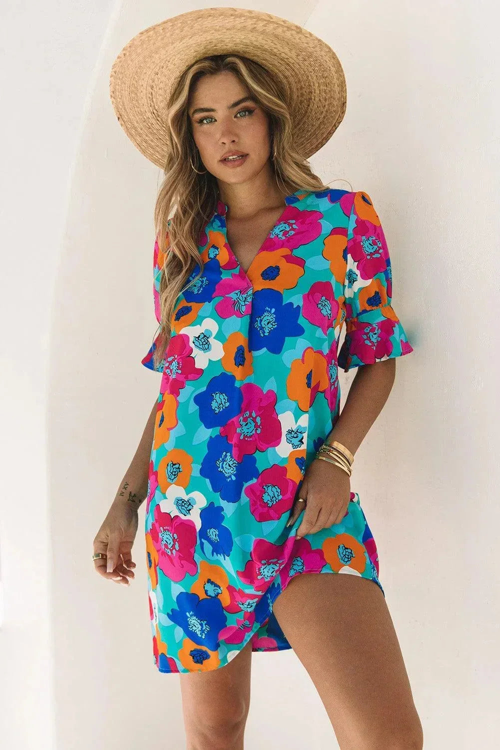Robe courte femme imprimée fleurs col V manches 3/4 | ROBEMODE