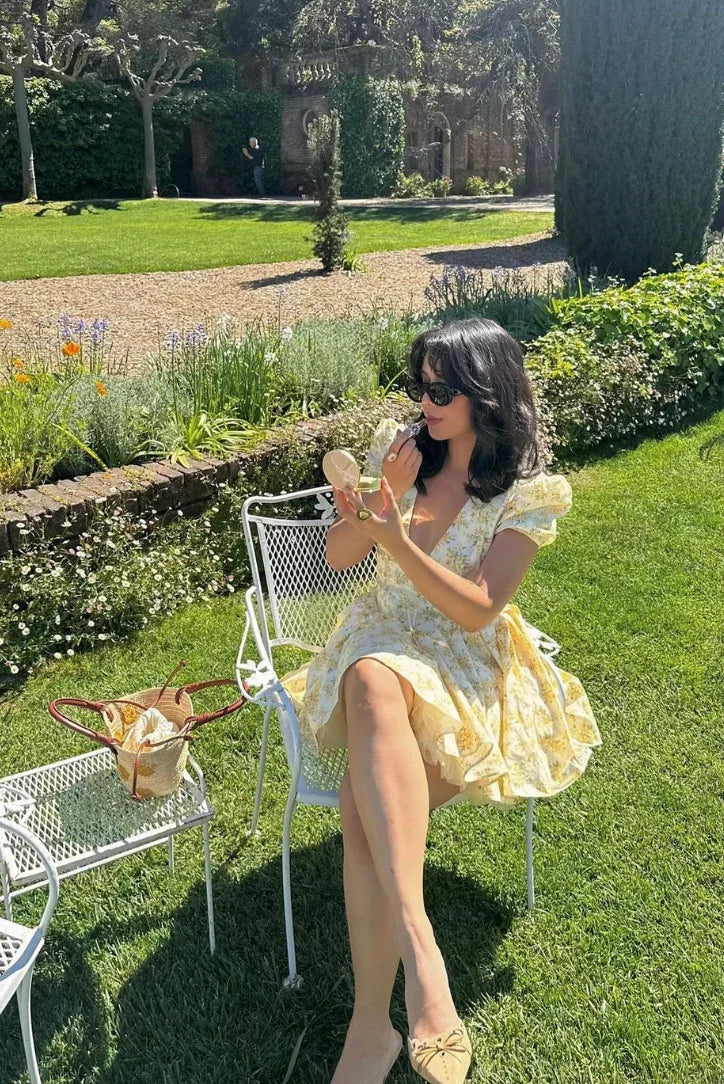 Robe Courte Été Femme Fleurie à Col en V 1 Coloris | ROBEMODE