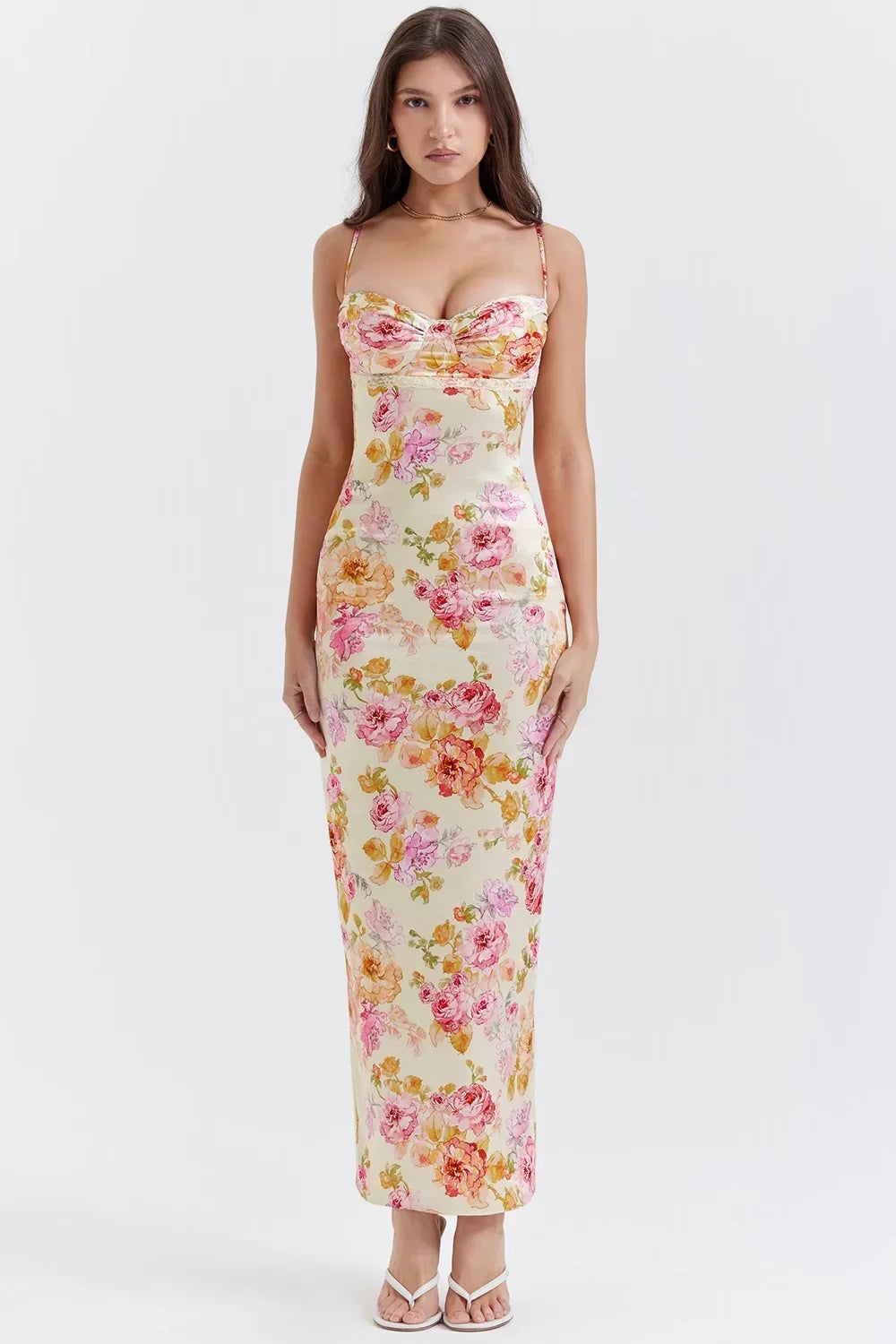 Robe longue ajustée à fleurs décolleté cœur bretelles | Coupe féminine + Style élégant + Facile à accessoiriser – ROBEMODE