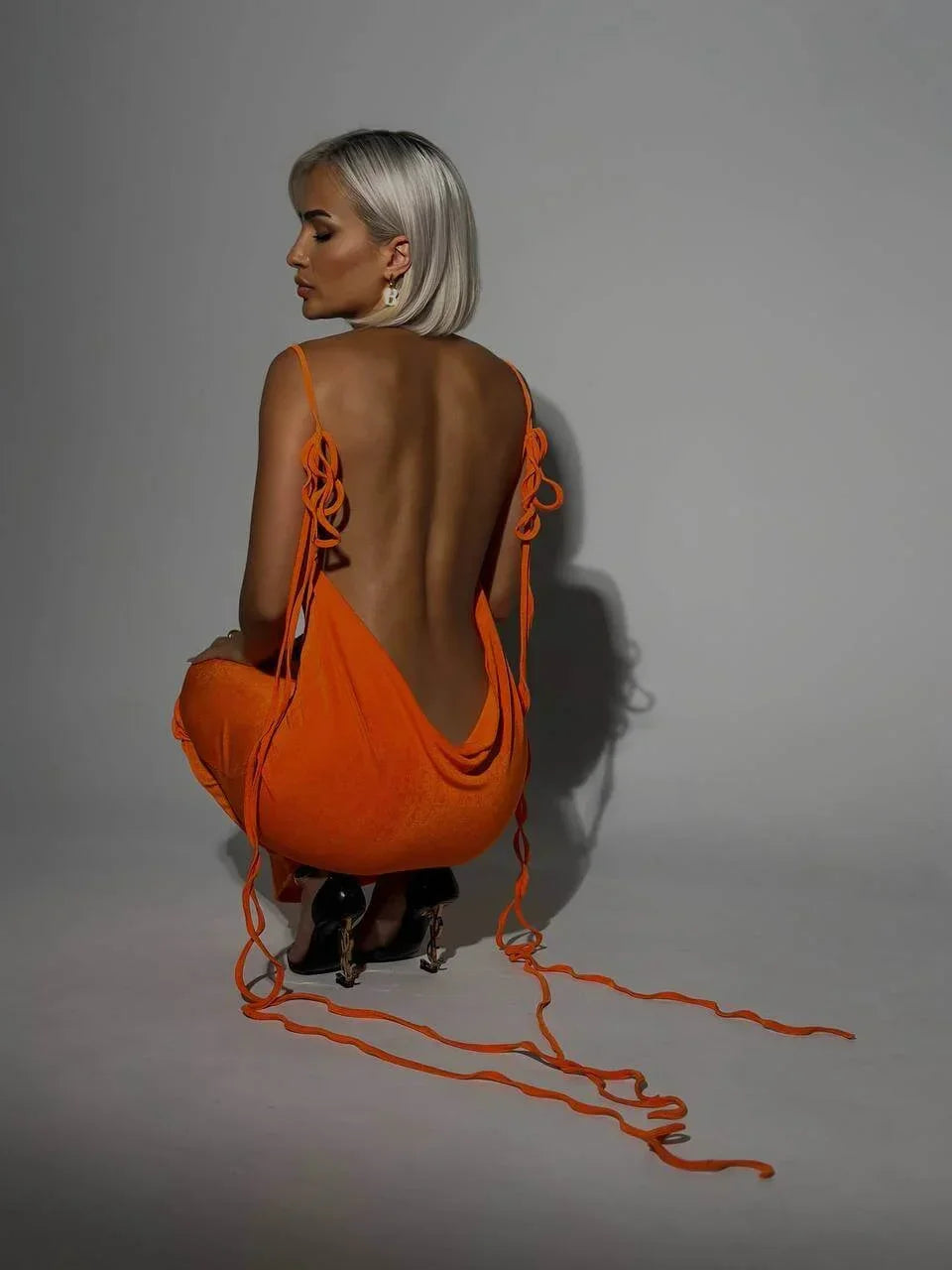 Robe longue femme dos nu avec liens ajustables soirée | Coupe féminine + Style élégant + Facile à accessoiriser – ROBEMODE