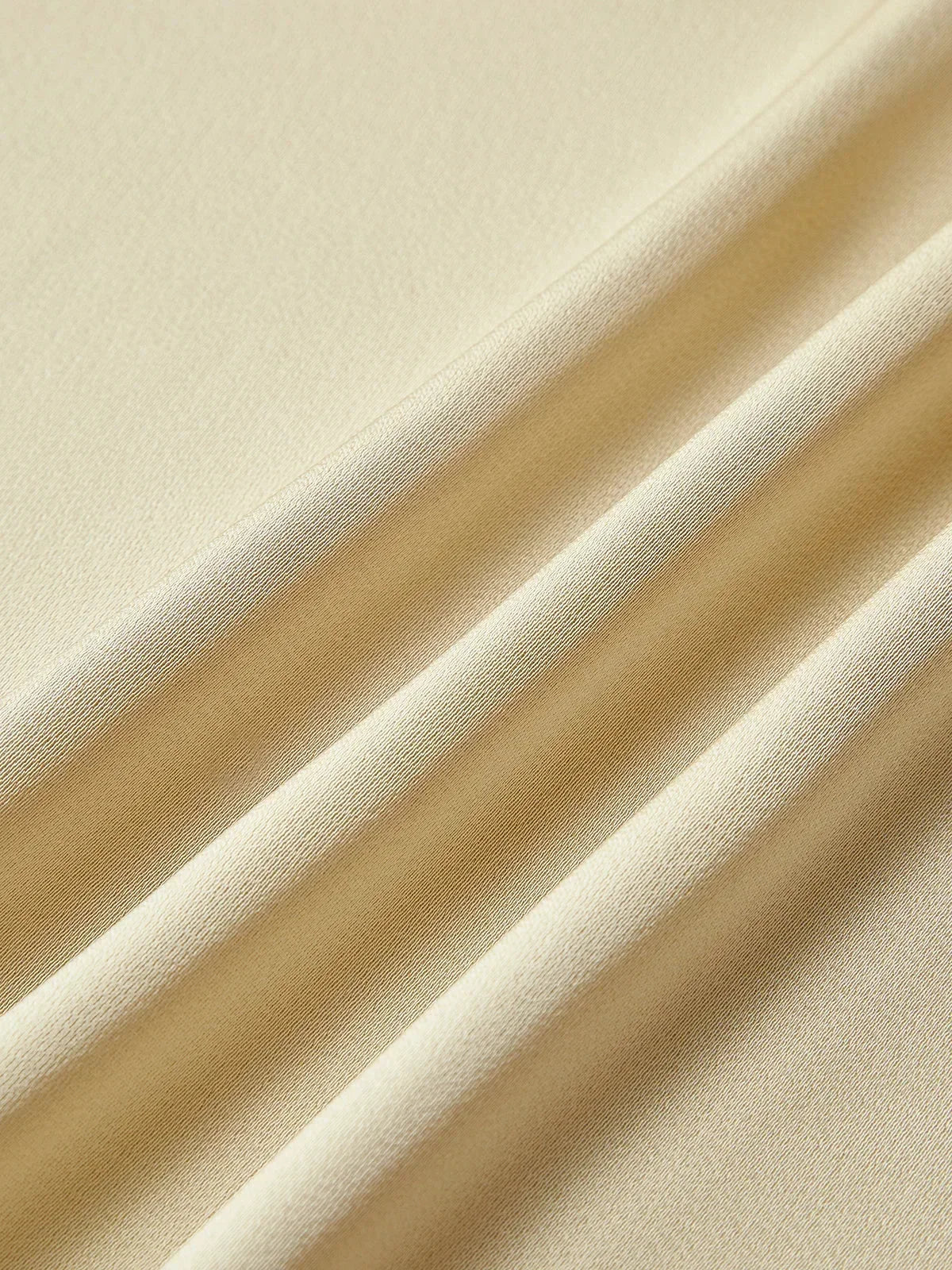 Robe longue dos nu jaune pour été plage détente