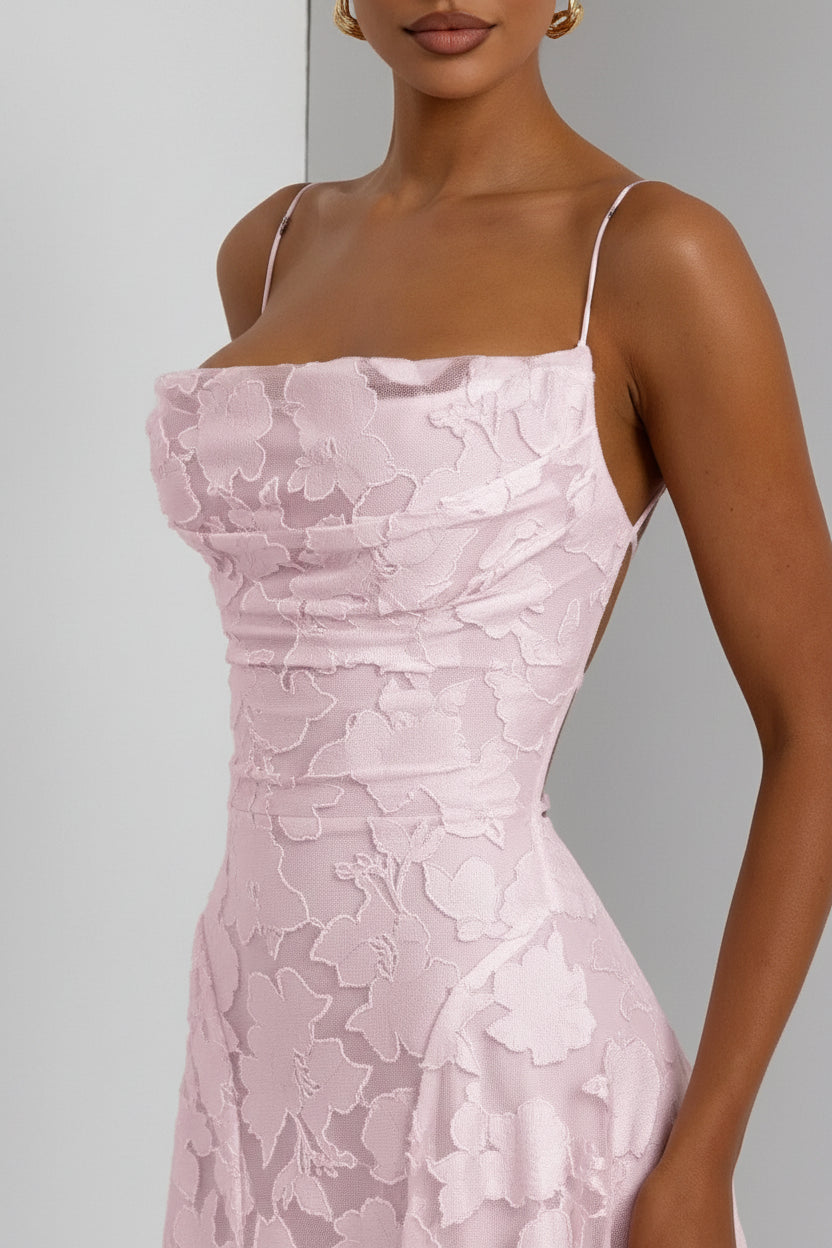 Robe longue femme avec bretelles fines à motif floral | Coupe féminine + Style élégant + Facile à accessoiriser – ROBEMODE