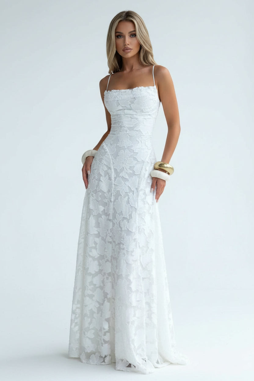 Robe longue femme avec bretelles fines à motif floral | Coupe féminine + Style élégant + Facile à accessoiriser – ROBEMODE