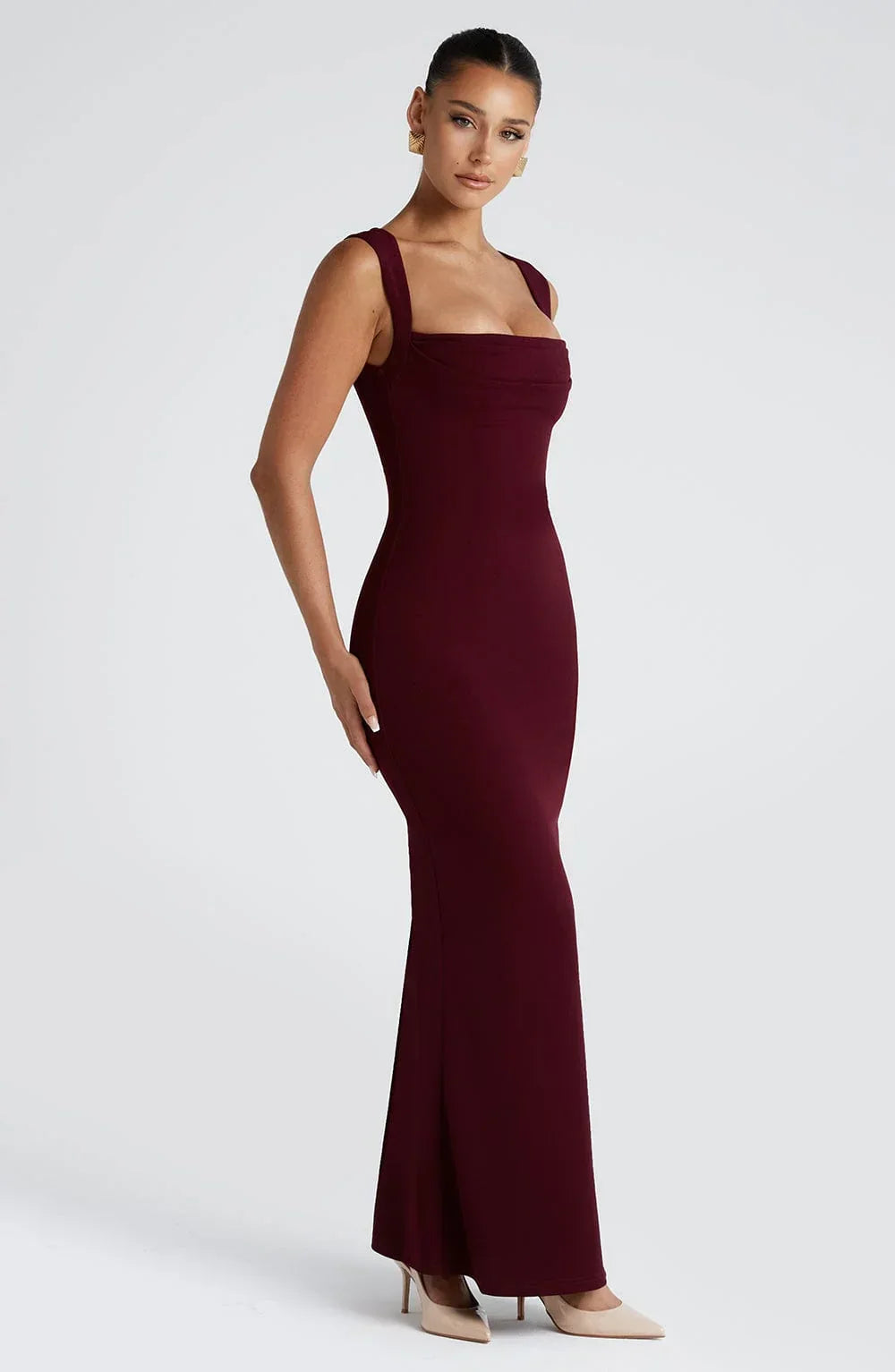 Robe longue femme bordeaux sans manches élégante