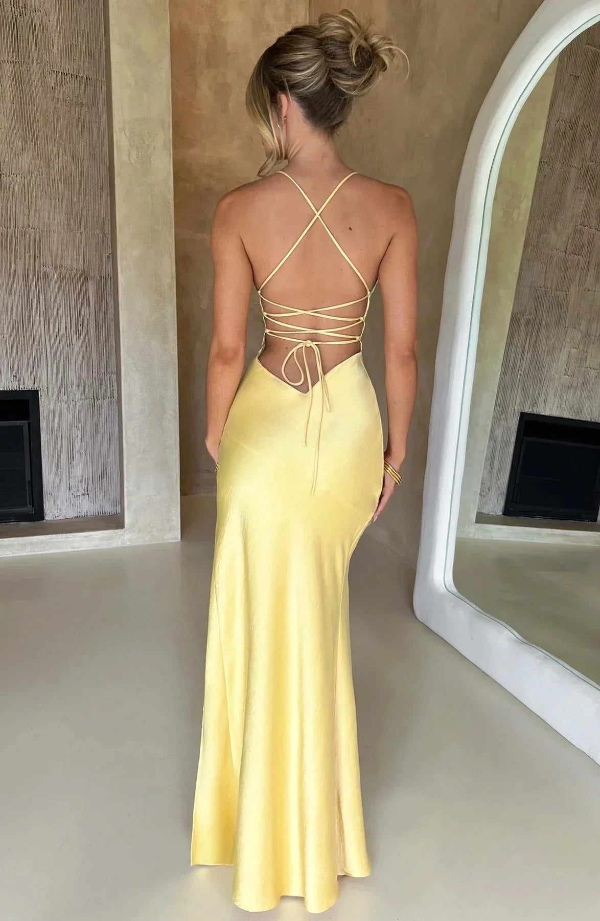 Robe longue femme fendue en soie | ROBEMODE | Coupe féminine + Style élégant + Facile à accessoiriser – ROBEMODE
