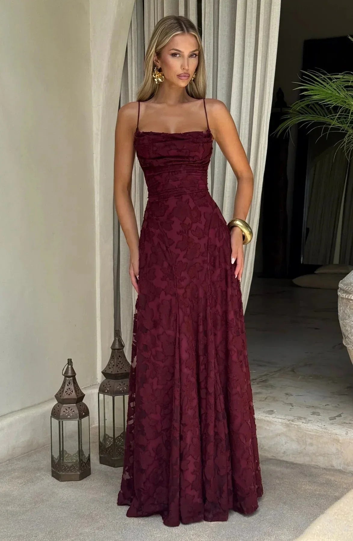Robe longue femme florale sans manches | Coupe féminine + Style élégant + Facile à accessoiriser – ROBEMODE