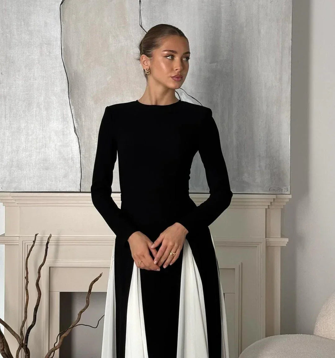 Robe longue femme noire plissee | Coupe féminine + Style élégant + Facile à accessoiriser – ROBEMODE