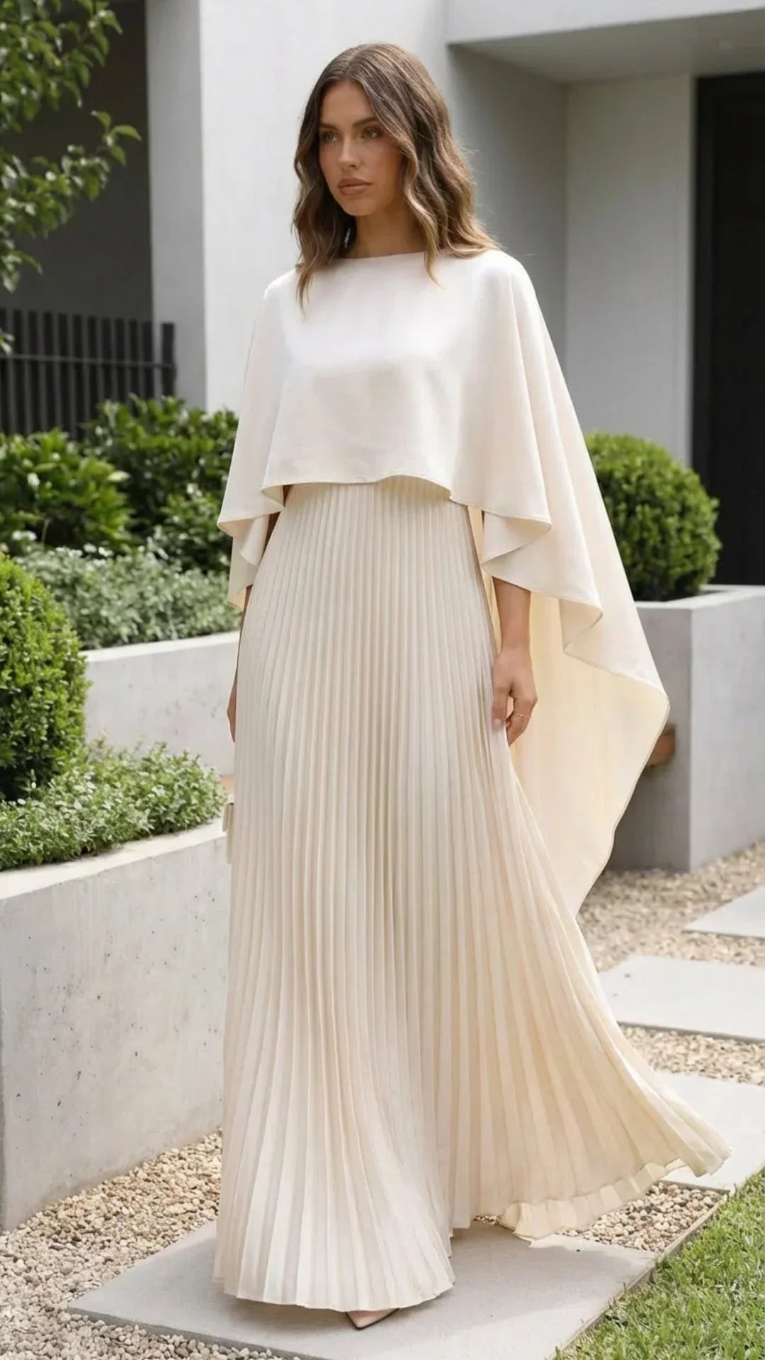 Robe longue femme plissée manches cape | ROBEMODE