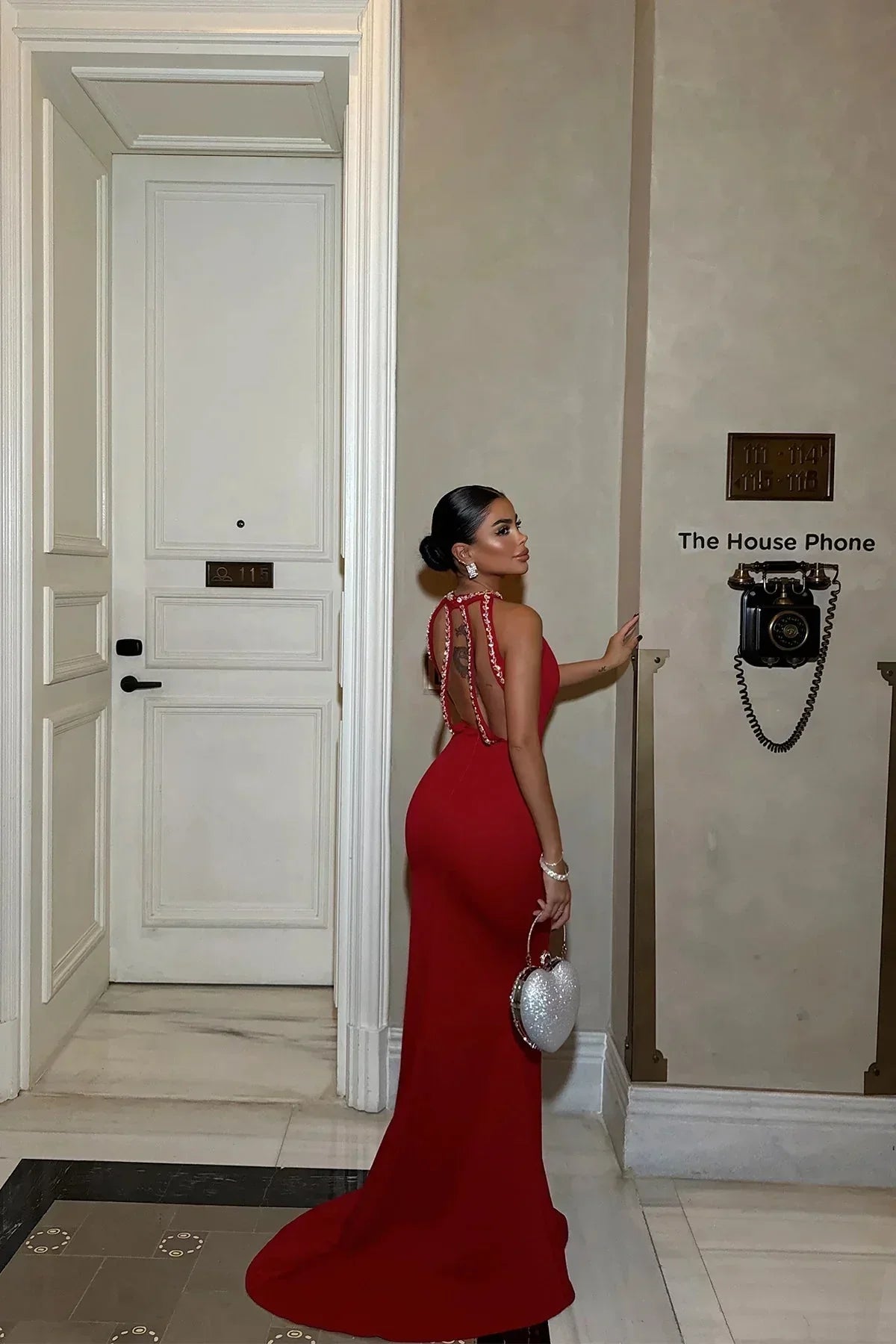 Robe longue femme rouge avec bretelles perlées | Coupe féminine + Style élégant + Facile à accessoiriser – ROBEMODE