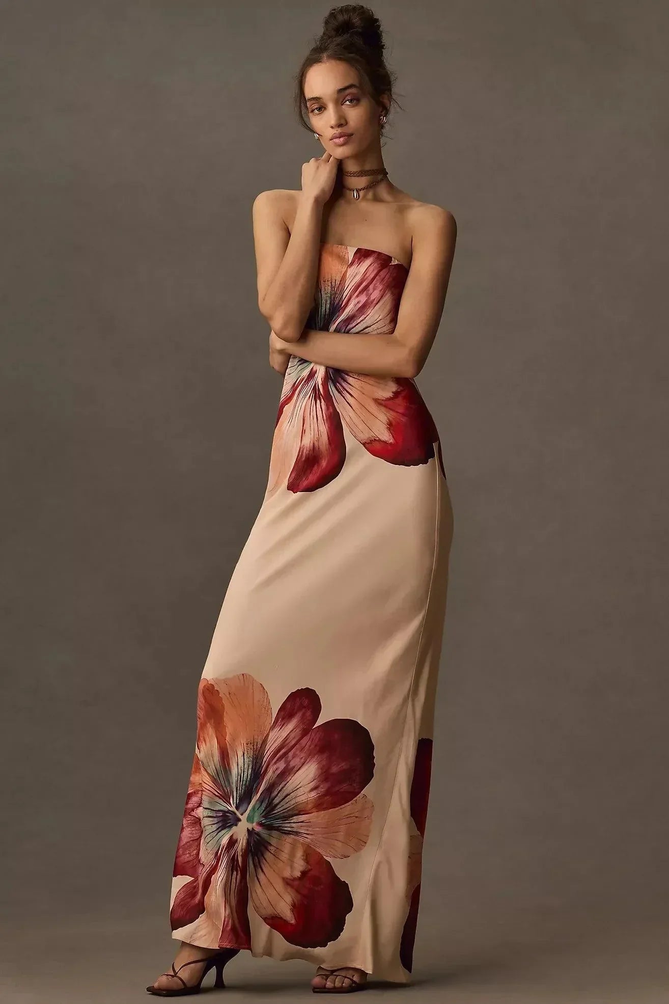 Robe longue femme sans bretelles à motif floral | Coupe féminine + Style élégant + Facile à accessoiriser – ROBEMODE