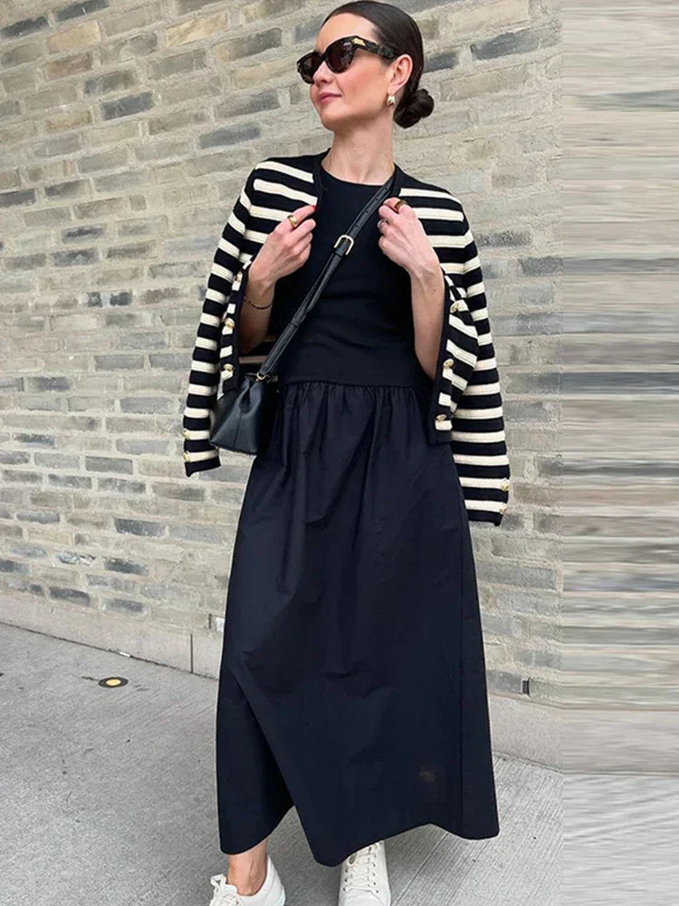 Robe longue femme sans manches avec jupe évasée | ROBEMODE