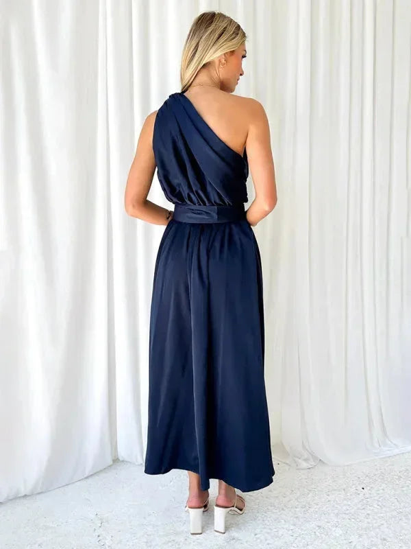 Robe longue femme une épaule avec ceinture | Coupe féminine + Style élégant + Facile à accessoiriser – ROBEMODE