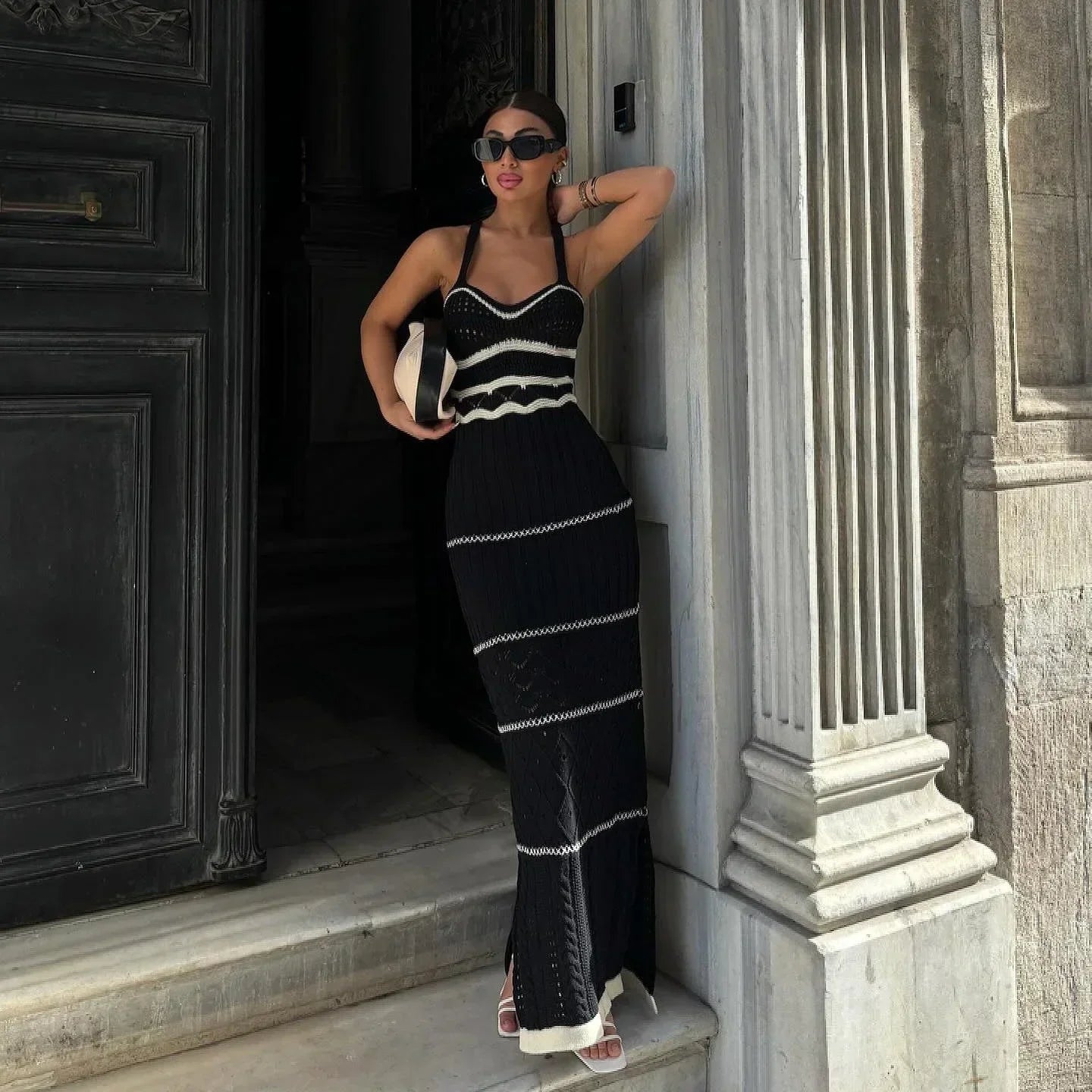 Robe longue moulante écrue avec détails ajourés | ROBEMODE