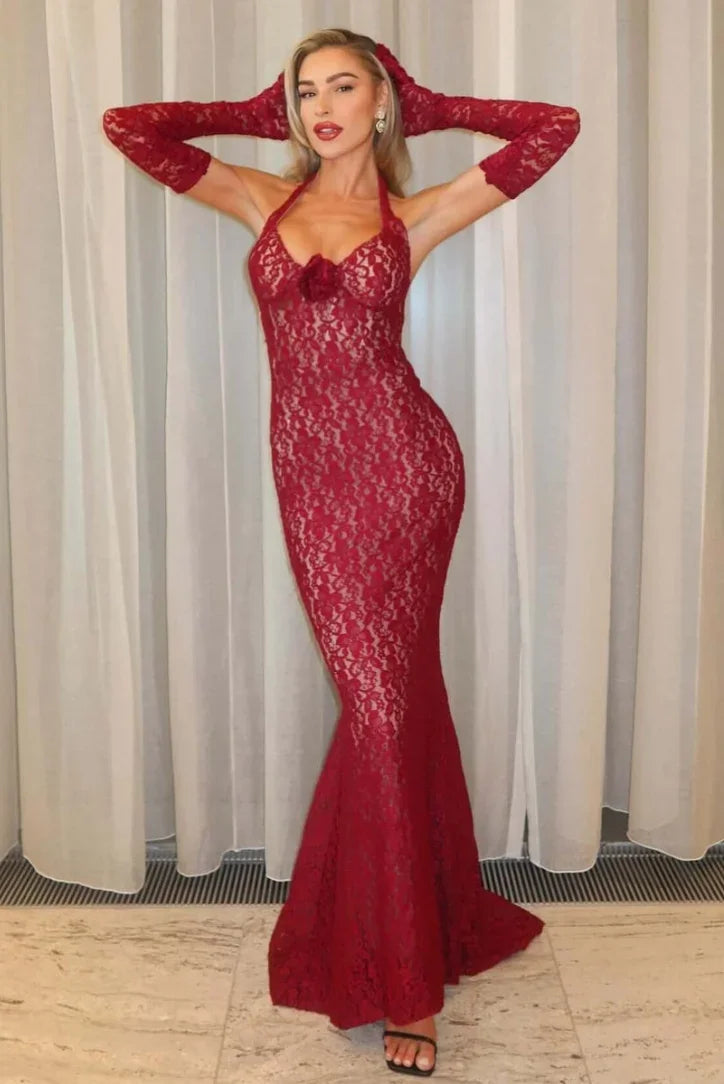 Robe longue rouge en dentelle col halter soirée femme