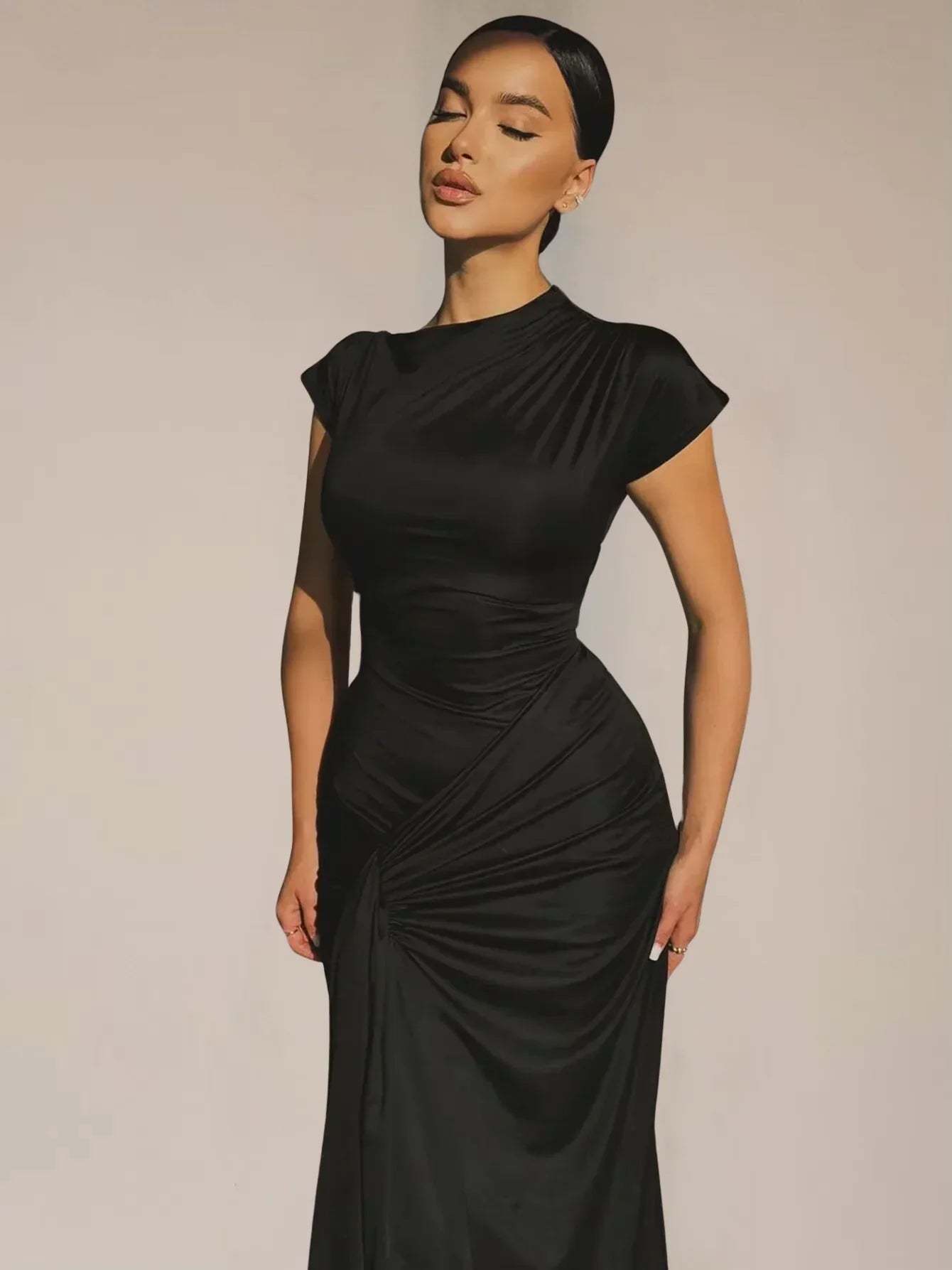 Robe longue fluide femme froncée manches courtes soirée | ROBEMODE