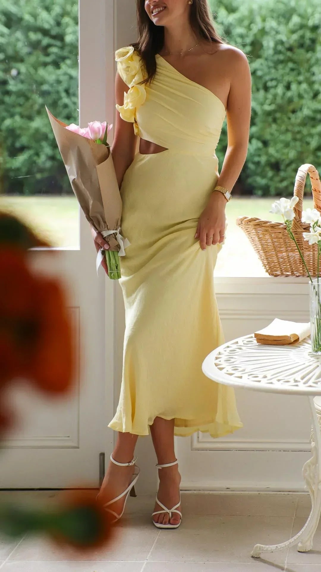 Robe Longue Asymétrique Jaune Beurre Une Épaule Soirée | ROBEMODE