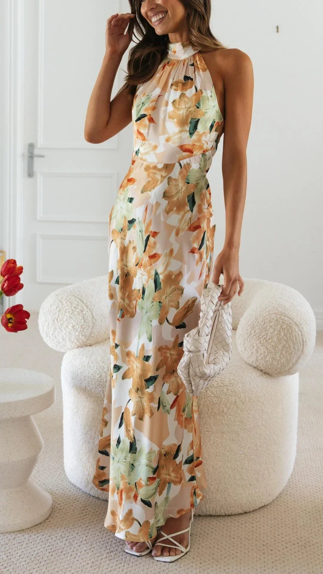 Robe longue femme dos nu à col montant floral