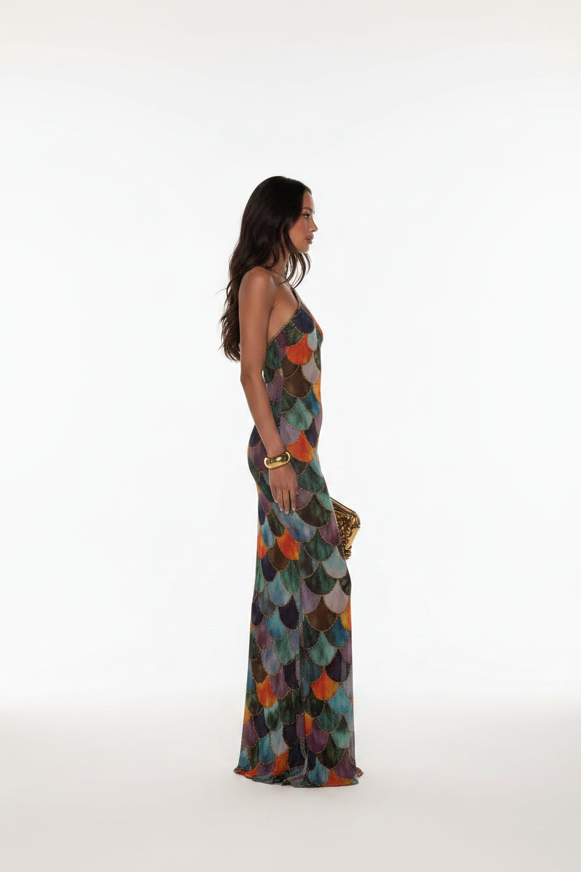 Robe longue femme à motif multicolore col halter | Coupe féminine + Style élégant + Facile à accessoiriser – ROBEMODE