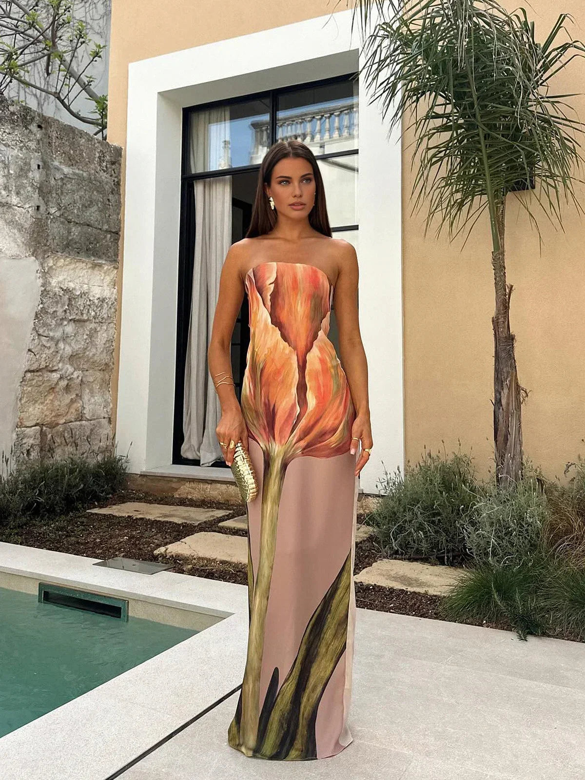 Robe longue florale sans bretelles motif orange | Coupe féminine + Style élégant + Facile à accessoiriser – ROBEMODE