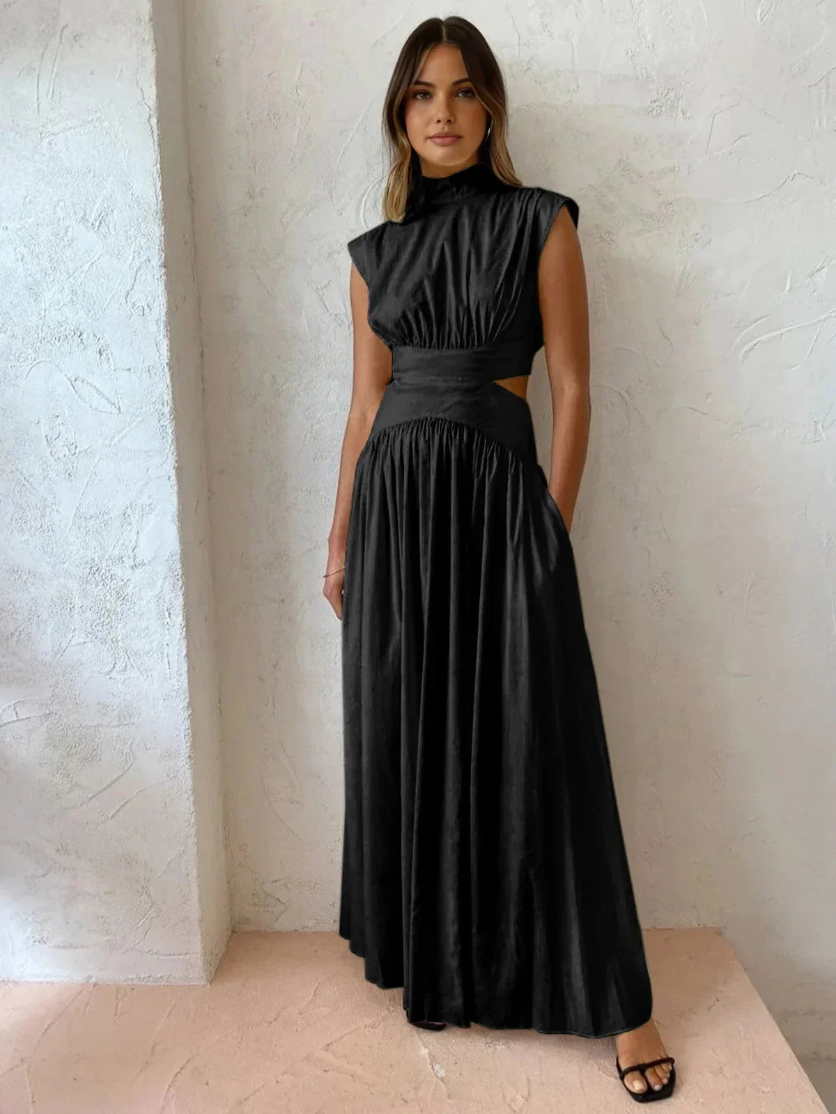 Robe longue femme été avec col montant et découpes | Coupe féminine + Style élégant + Facile à accessoiriser – ROBEMODE