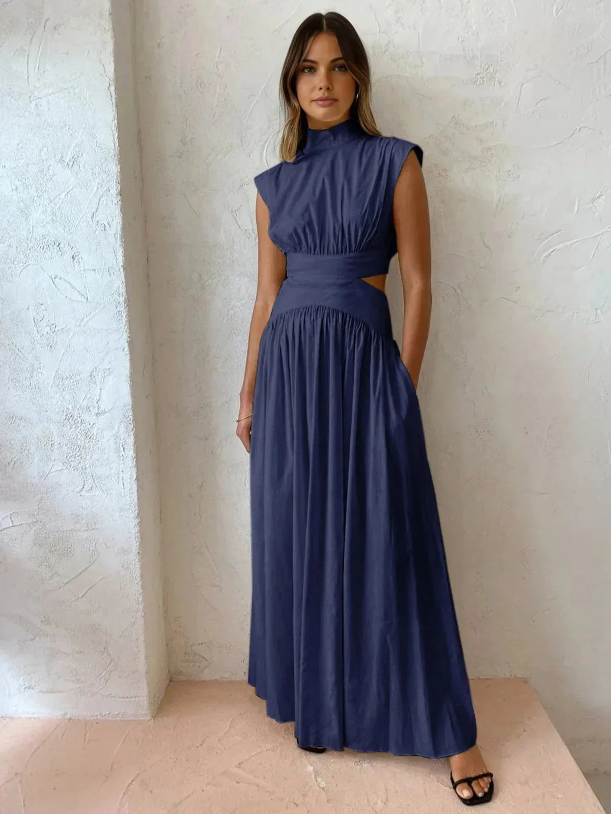 Robe longue femme été avec col montant et découpes | Coupe féminine + Style élégant + Facile à accessoiriser – ROBEMODE