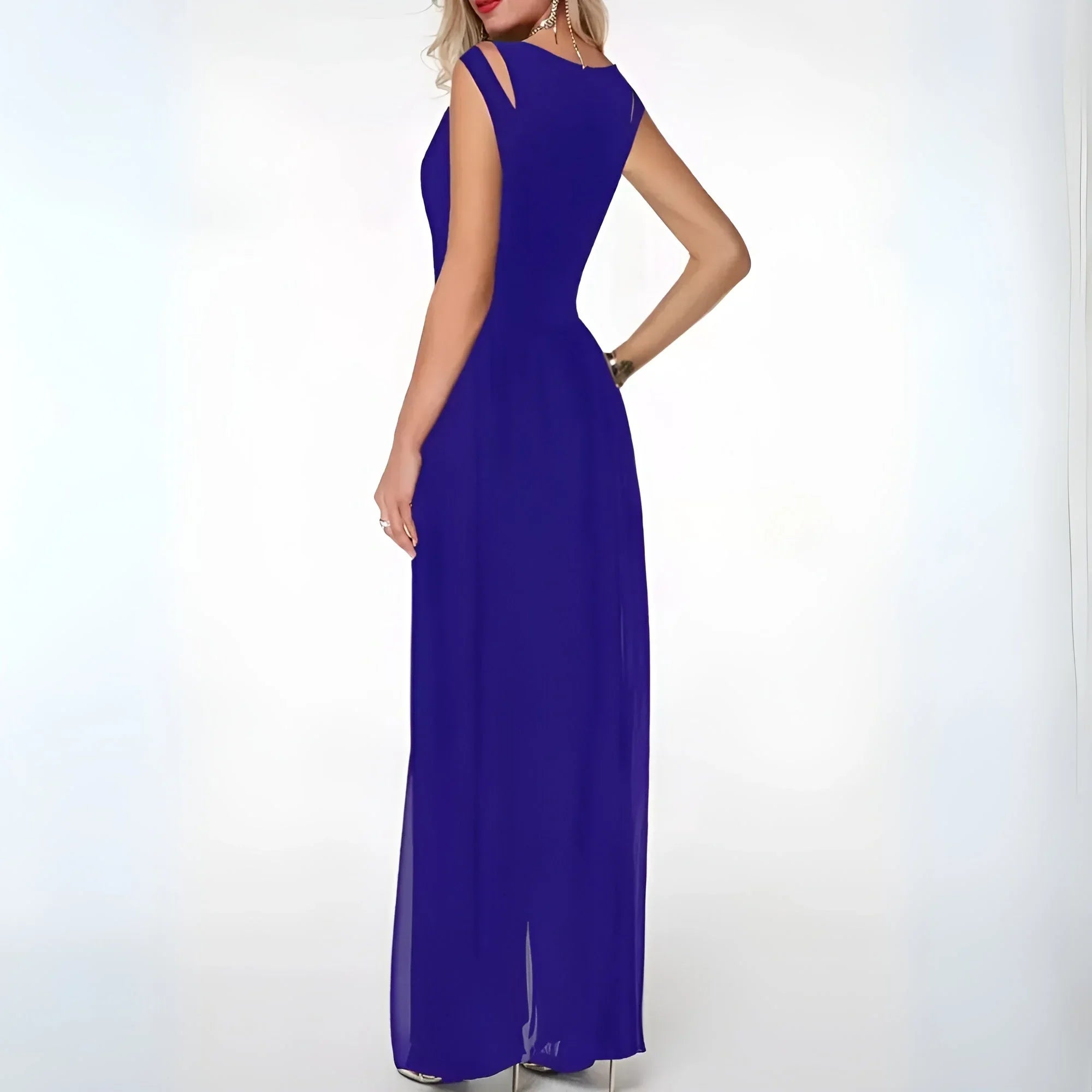 Robe Longue Soirée Sans Manches Découpes Élégantes | ROBEMODE