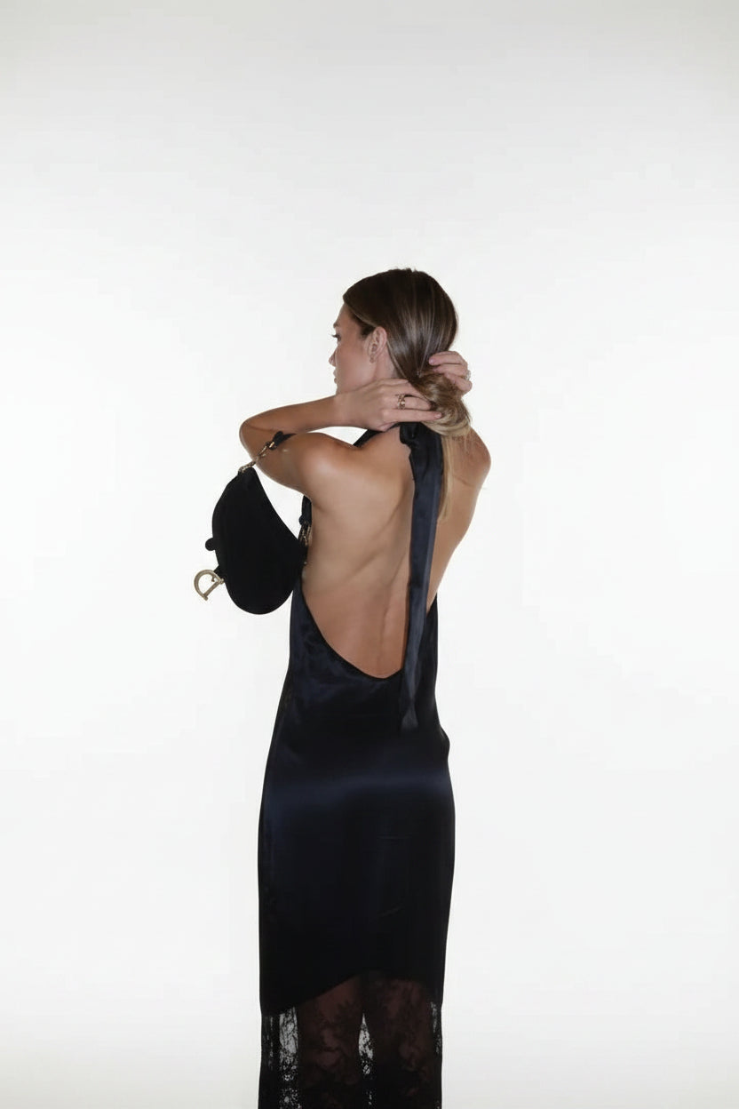 Robe longue soirée dos nu avec détails en dentelle | Coupe féminine + Style élégant + Facile à accessoiriser – ROBEMODE