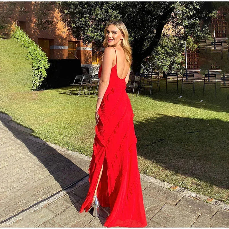 Robe longue volants asymétriques fines bretelles rouge | ROBEMODE