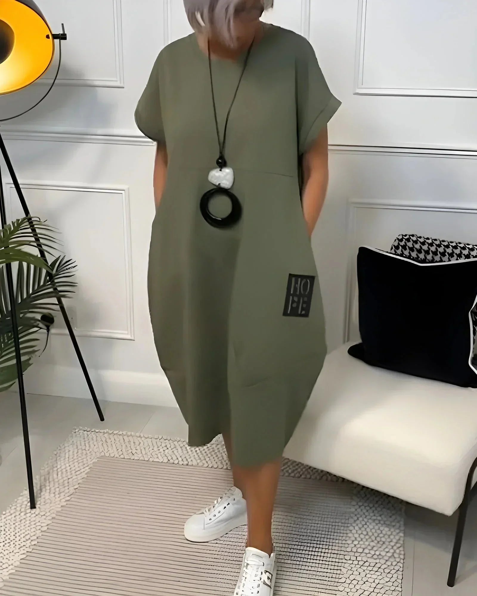 Robe midi ample femme avec poches et manches courtes | ROBEMODE
