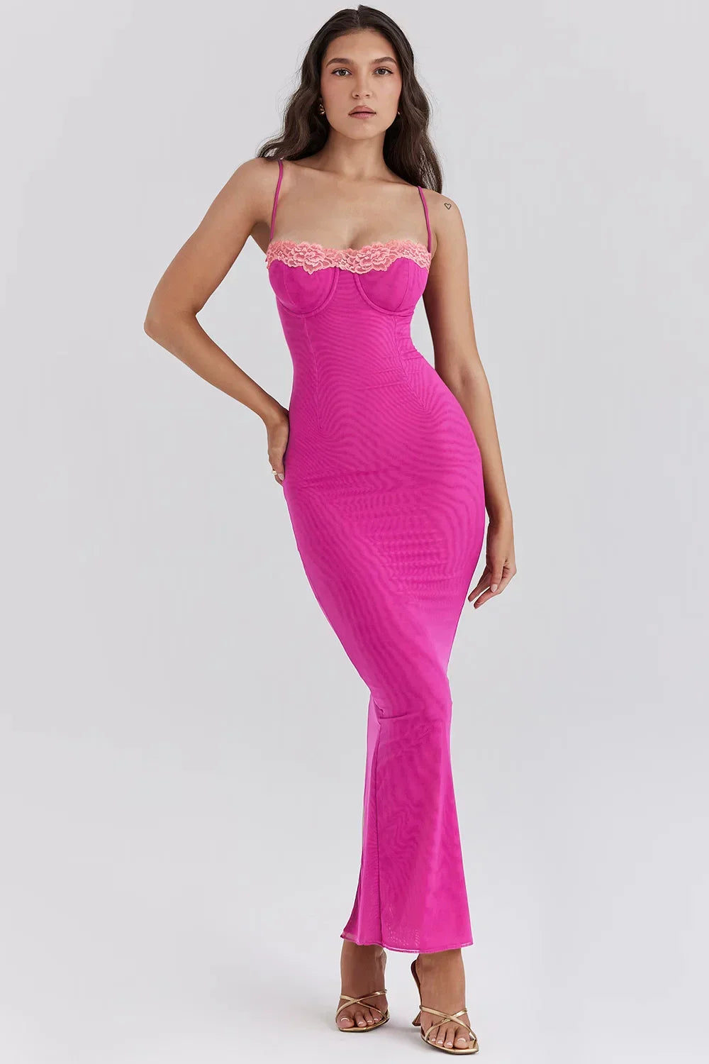 Robe midi ajustée femme avec dentelle et dos nu | ROBEMODE