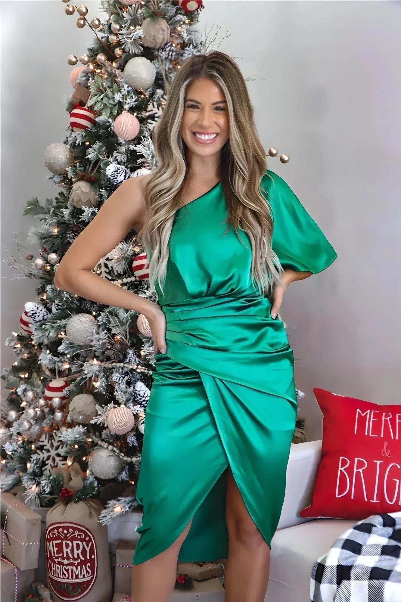 Robe midi asymétrique drapée effet satiné | ROBEMODE