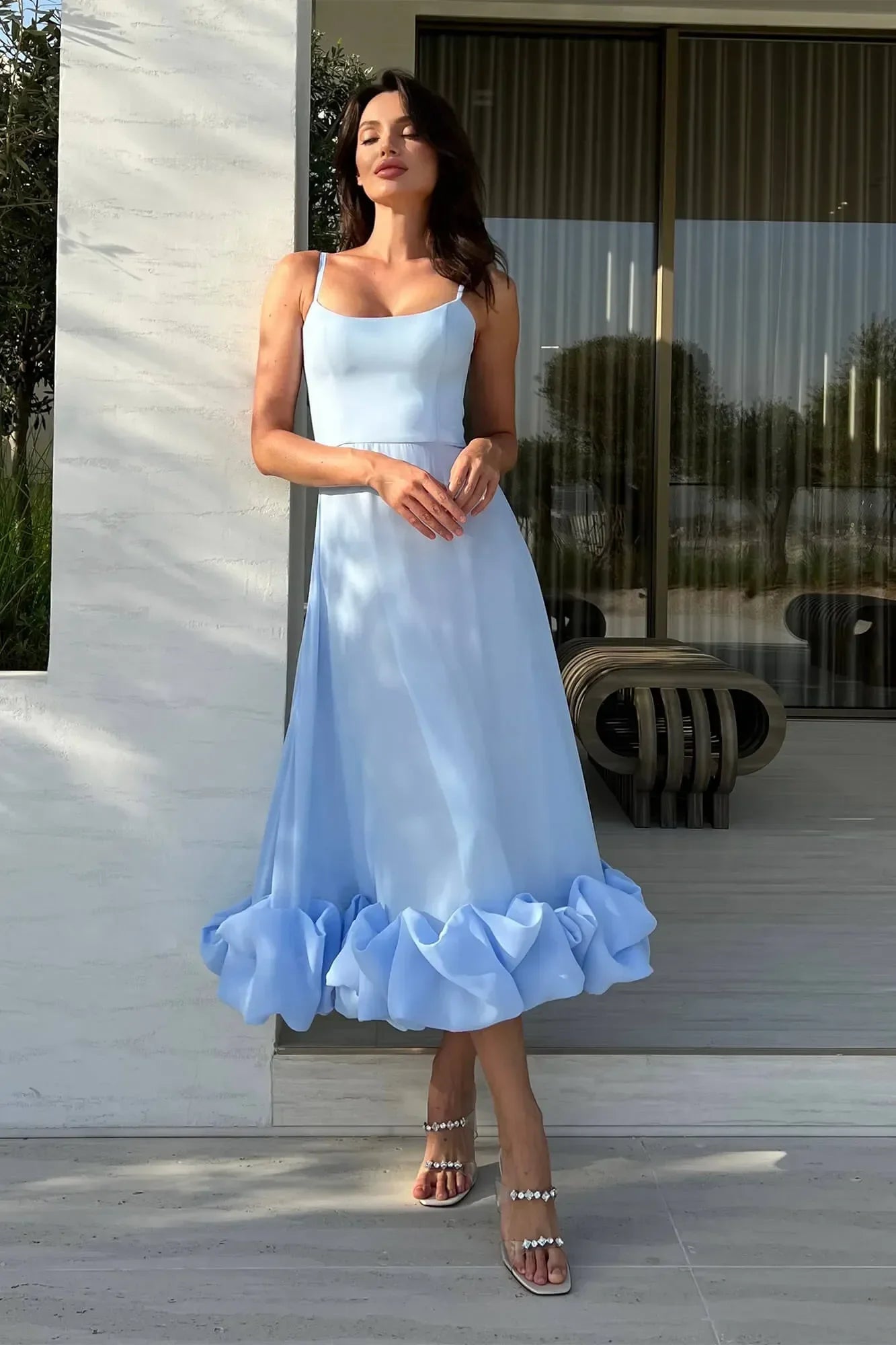 Robe midi femme volants sans manches | Coupe féminine + Style élégant + Facile à accessoiriser – ROBEMODE