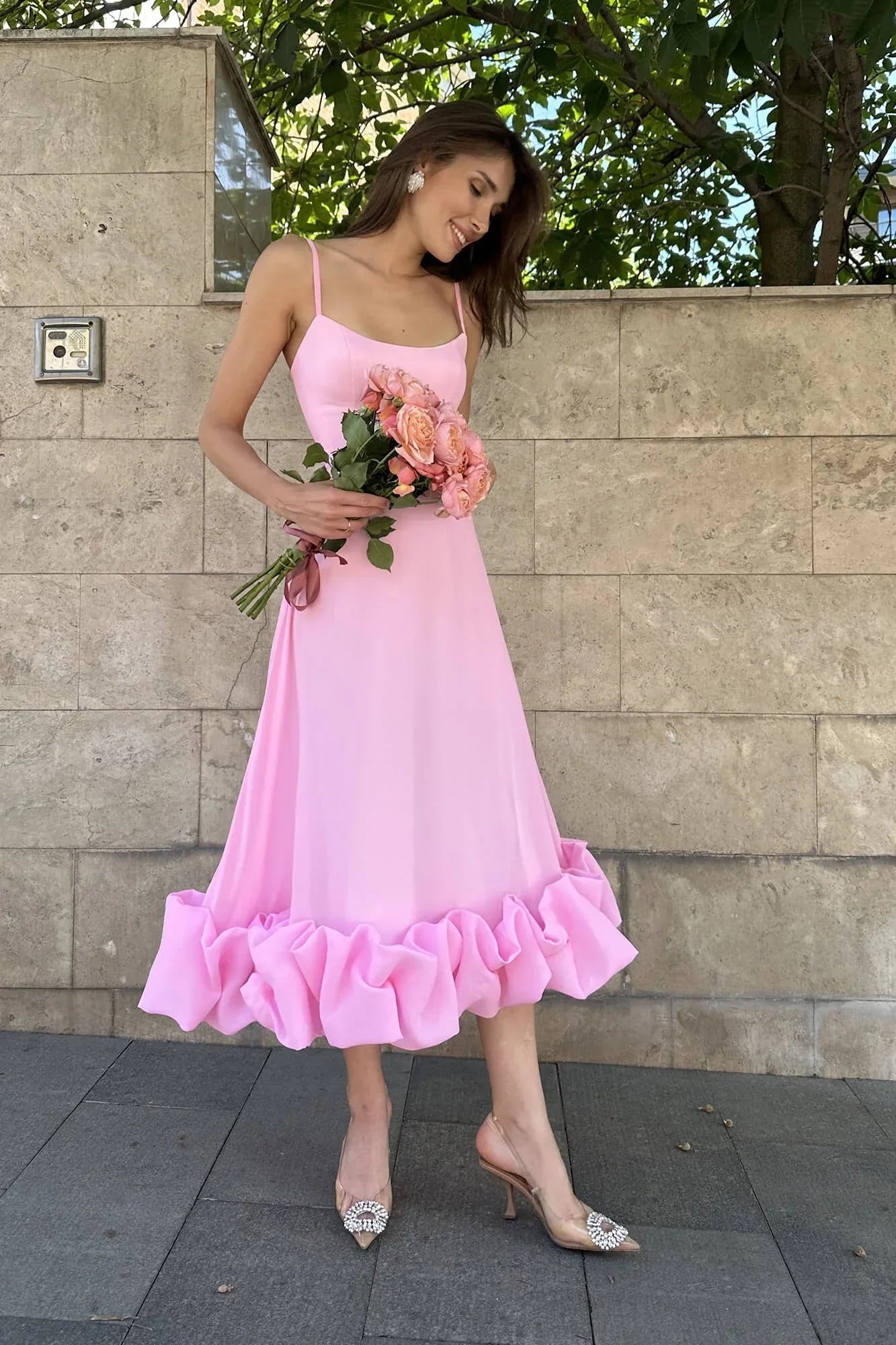 Robe midi femme volants sans manches | Coupe féminine + Style élégant + Facile à accessoiriser – ROBEMODE