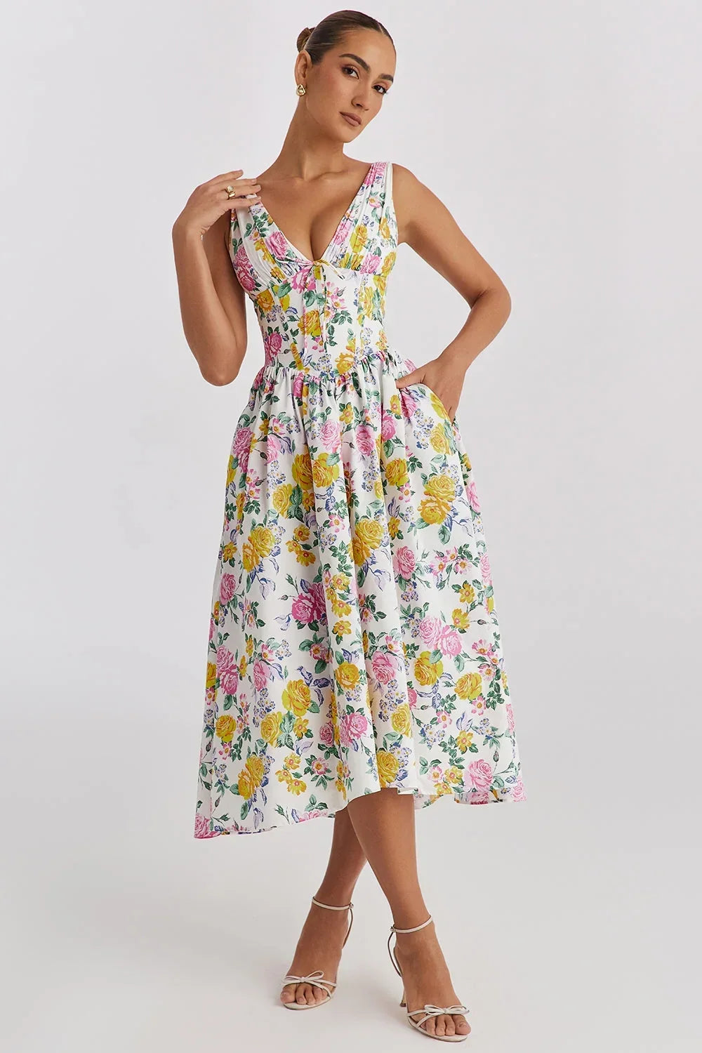 Robe midi femme évasée col V avec motifs floraux | ROBEMODE