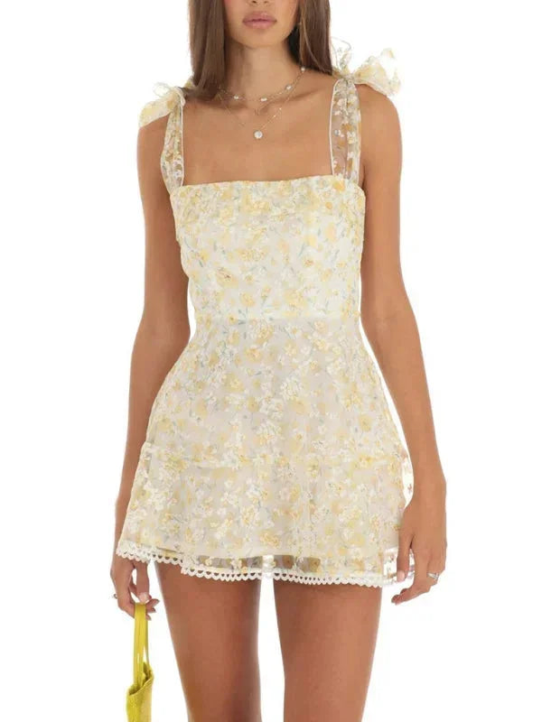 Robe courte femme A-ligne avec nœuds épaules et dentelle | ROBEMODE