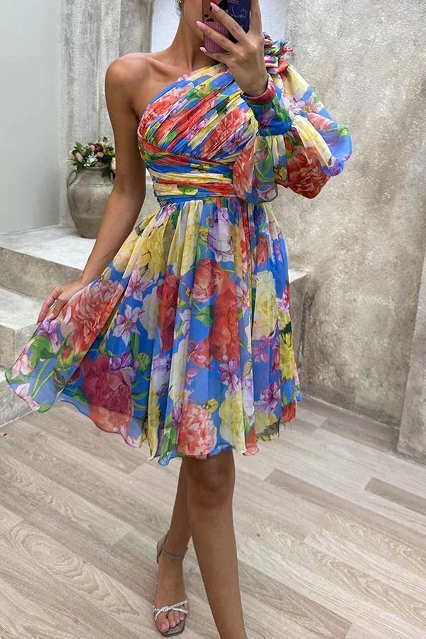 Robe courte asymétrique fleurie soirée printanière | ROBEMODE