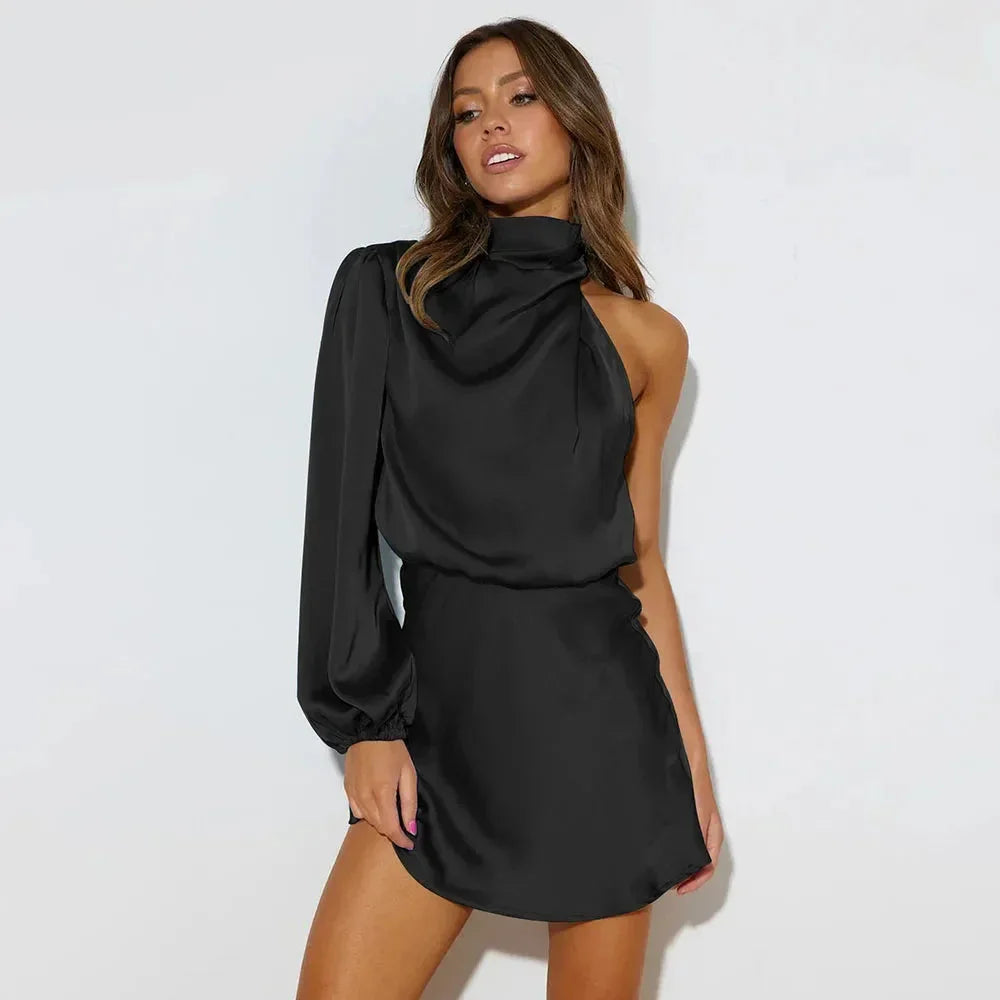 Robe courte femme asymétrique col haut drapé manches longues