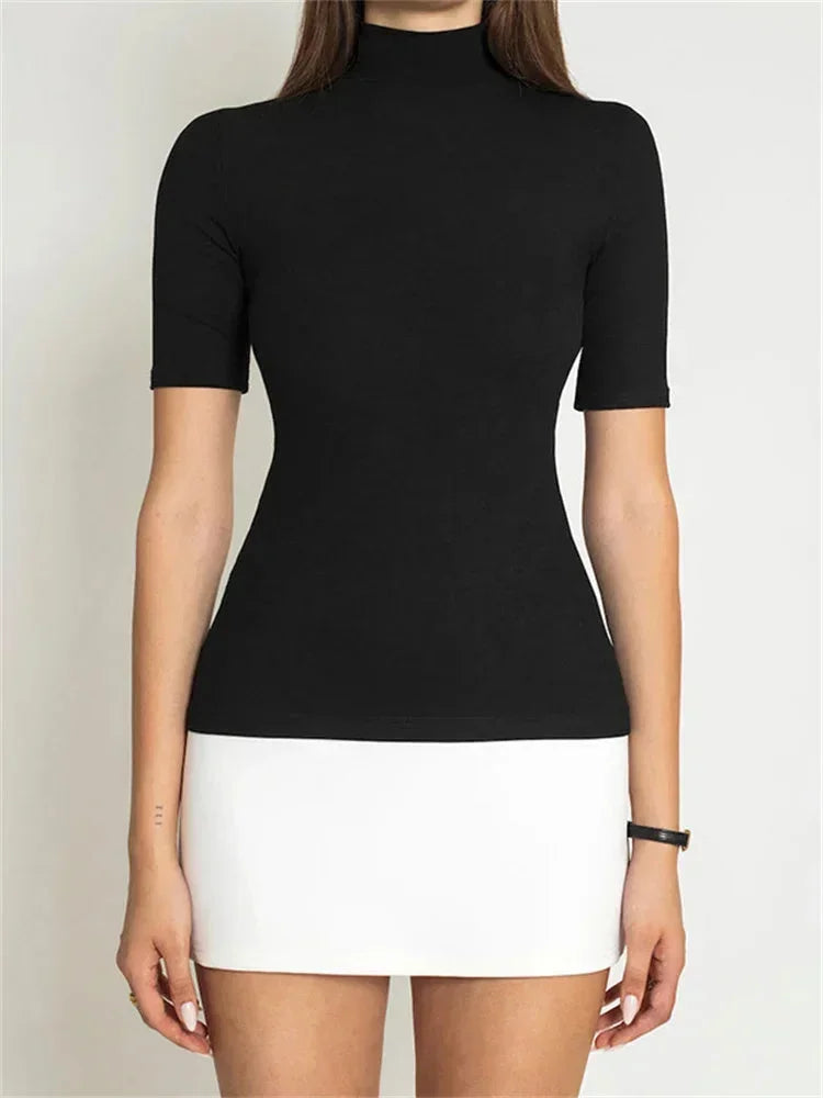 Robe Courte Bicolore Col Roulé Manches Courtes Femme | Moulante Chic Moderne | ROBEMODE