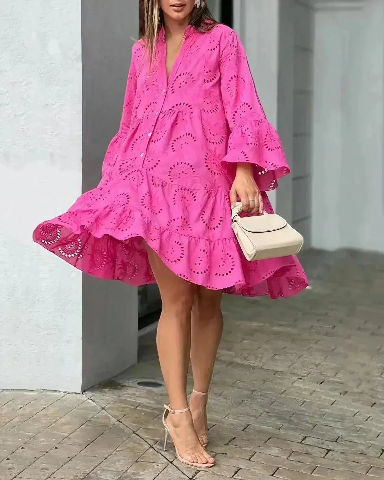 Robe Courte Broderie Anglaise Volants Manches Longues 5 Coloris | ROBEMODE