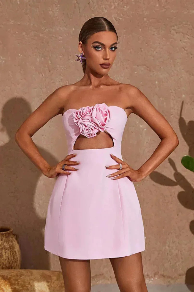 Robe courte bustier femme avec découpe florale soirée | Coupe féminine + Style élégant + Facile à accessoiriser – ROBEMODE