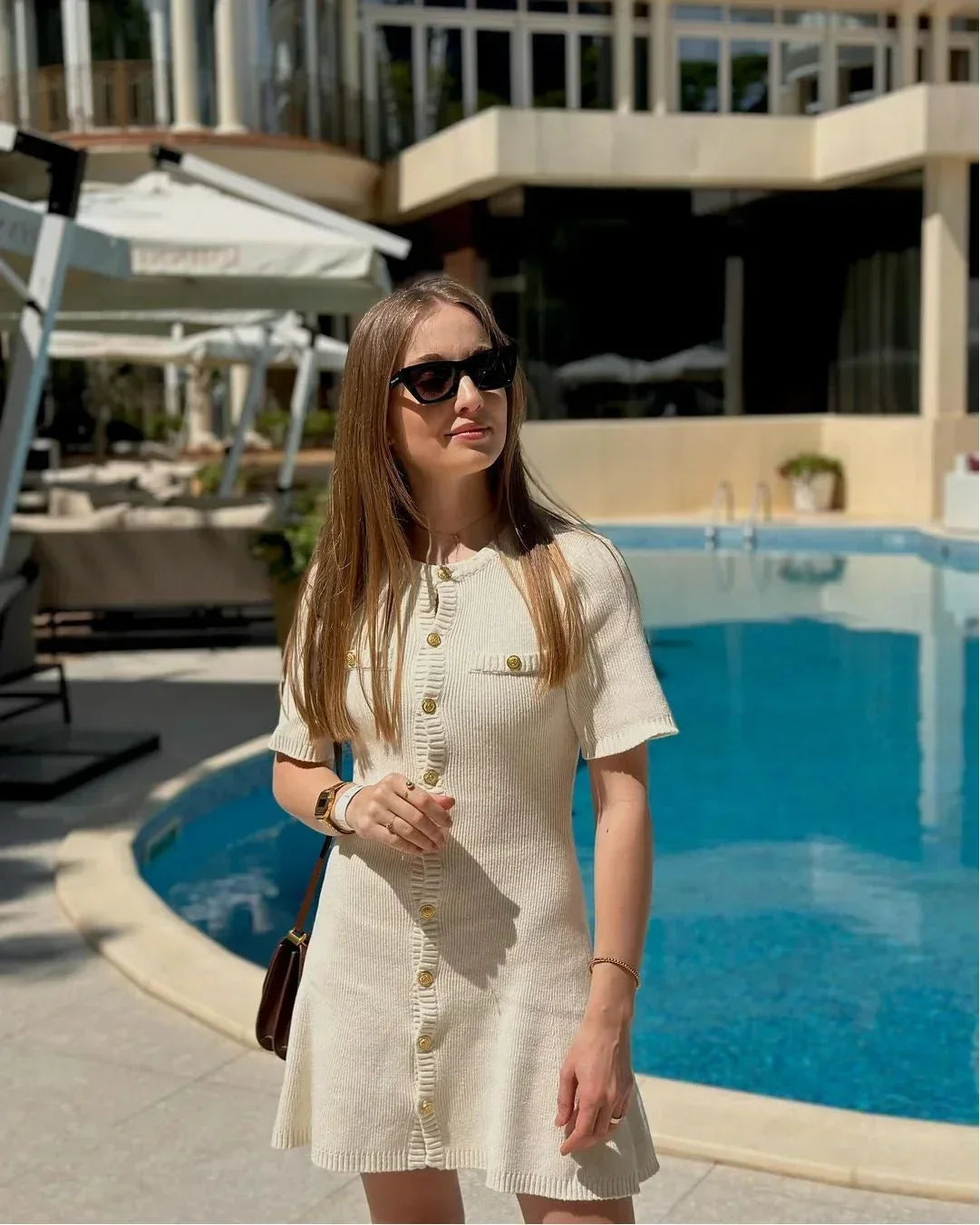 Robe Courte Côtelée Boutons Frontaux 2 Coloris | ROBEMODE
