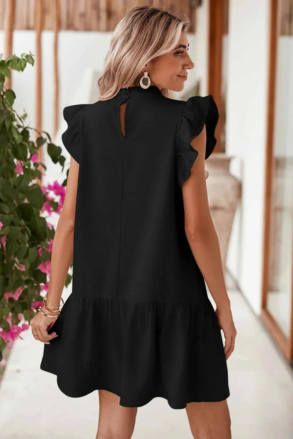 Robe courte noire à volants manches courtes femme | ROBEMODE
