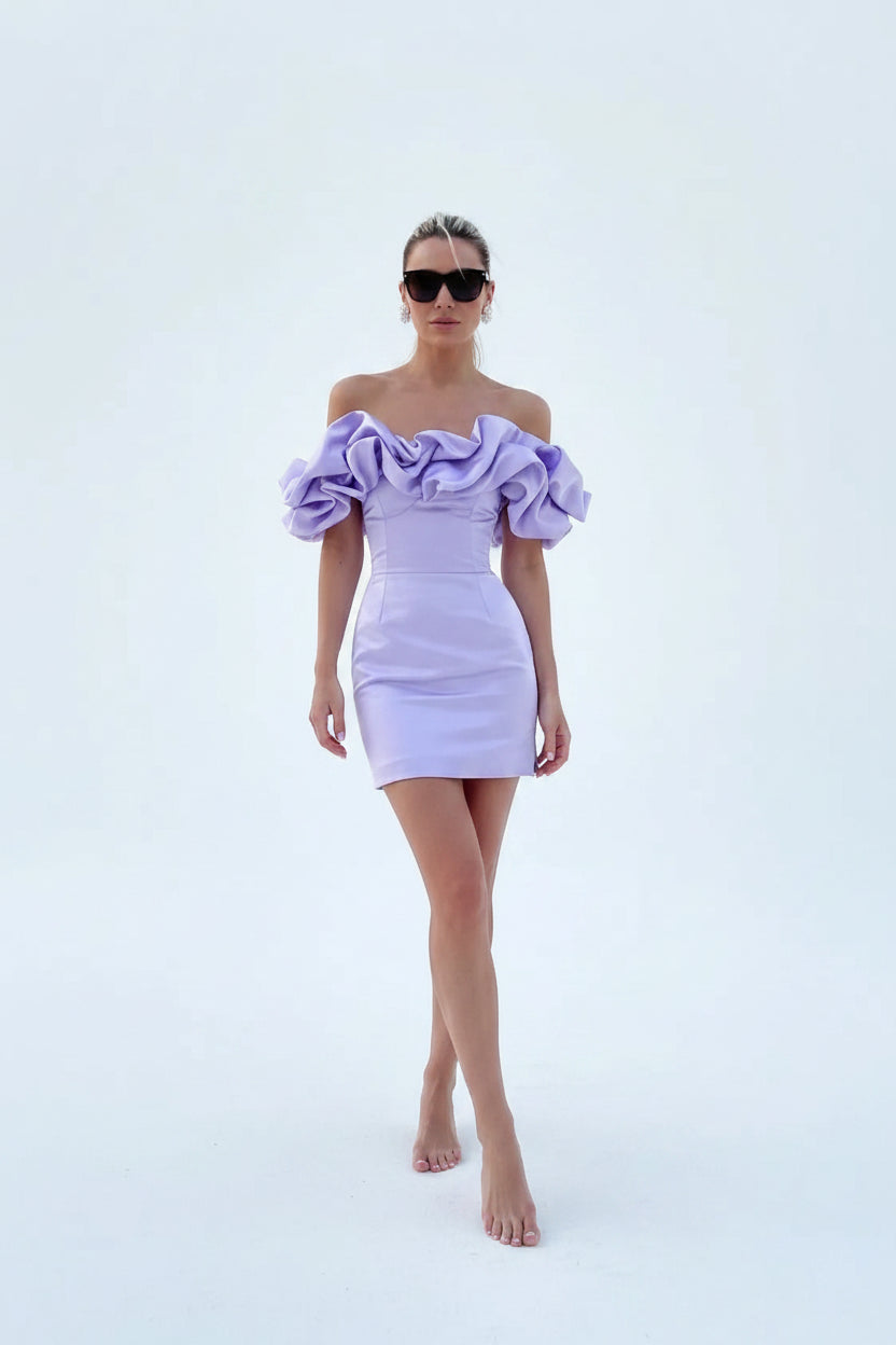 Robe courte femme épaules dénudées avec volants soirée | Coupe féminine + Style élégant + Facile à accessoiriser – ROBEMODE