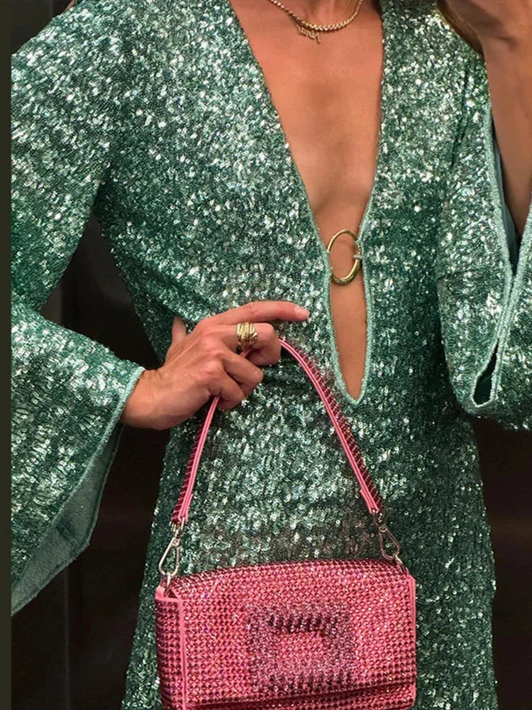 Robe Courte Pailletée Col Plongeant Manches Évasées | Scintillante Soirée Clubbing | ROBEMODE