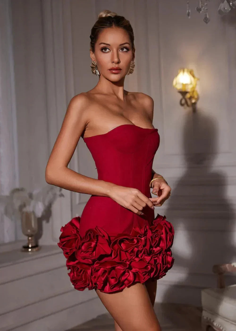 Robe Courte Bustier Rouge Détails Floraux Rosette Soirée | ROBEMODE