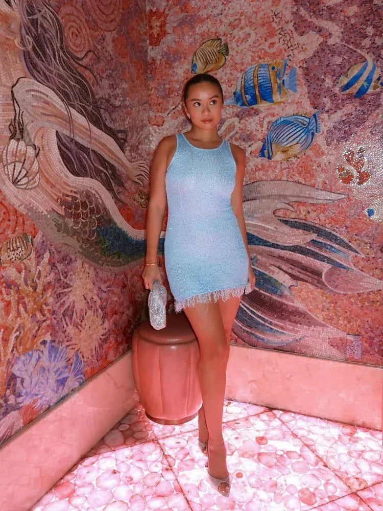 Robe courte femme bleue à paillettes avec franges
