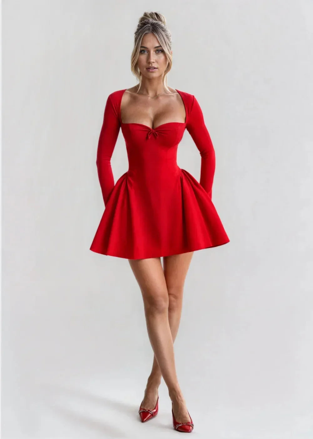 Robe Courte Évasée Femme Manches Longues | Rouge ou Noir + Décolleté Élégant + S-L | ROBEMODE